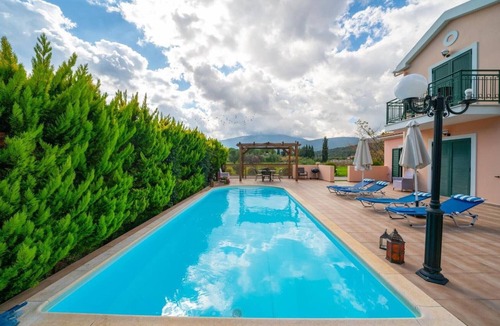 Sami Villa | Villa 'Sami Beach Villas Thalia' with Mountain View, Wi-Fi and Air Conditioning
