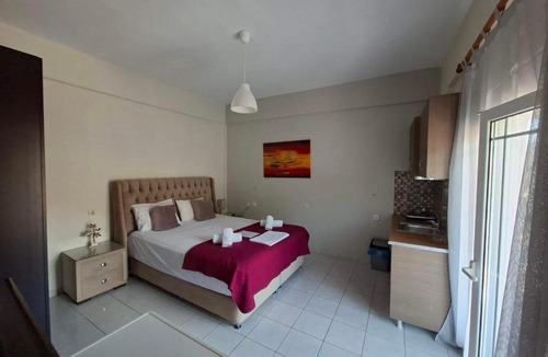 Agia Kiriaki Apartment | Villa Sarai