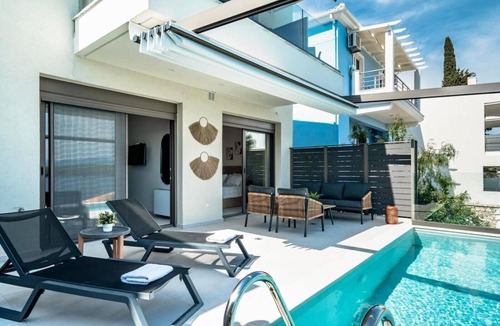 Perigiali Villa | Villa 'Scorpios View' with Sea View, Wi-Fi and Air Conditioning