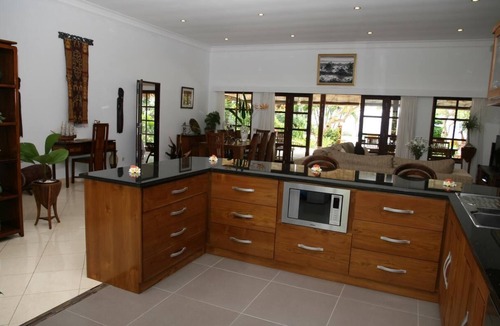 Banjartegehe Villa | Villa Segara Indah, Lovina beach villa with private pool at - maximum 8 pers