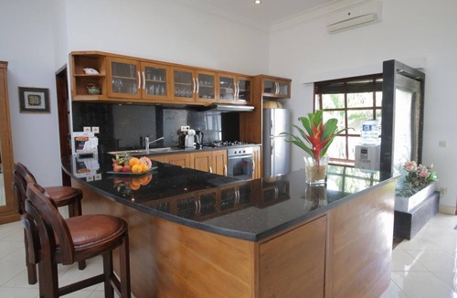 Banjartegehe Villa | Villa Segara Indah, Lovina beach villa with private pool at - maximum 8 pers