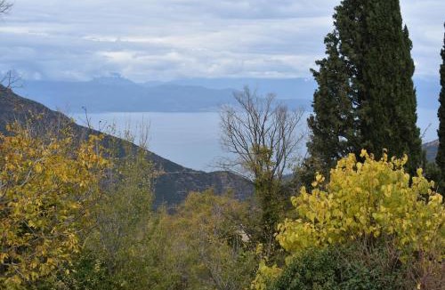 Kernitsa House | Villa Selena - Stone Villa with View and Fireplace