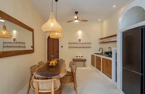 Batu Bolong Villa | Villa Sen4 3BDR - 3 Min Echo Beach