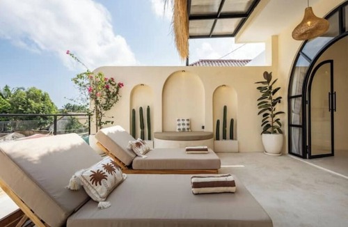 Batu Bolong Villa | Villa Sen6 3BDR - 3 Min Echo Beach