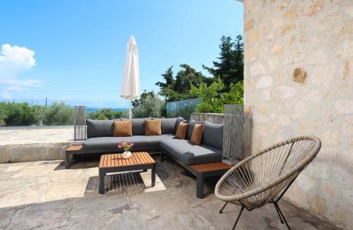 Polichrono Villa | Villa Sonora - Beachfront, Amazing Garden, Panoramic Sea View