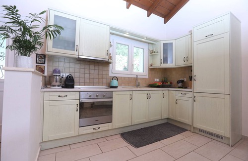 Afra Villa | Villa Sophia