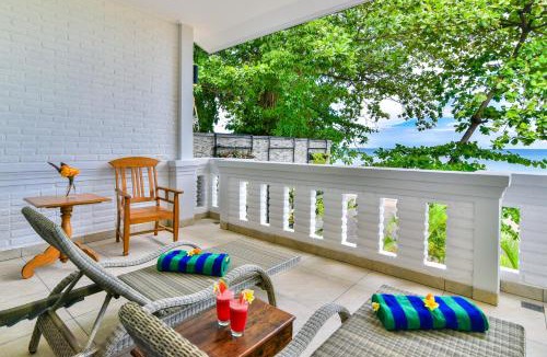 Lovina Villa | Villa Spice House Inn Upstairs
