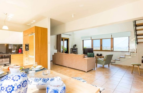 Apokoronas House | Villa Staride, heated pool, sea view, family, cozy