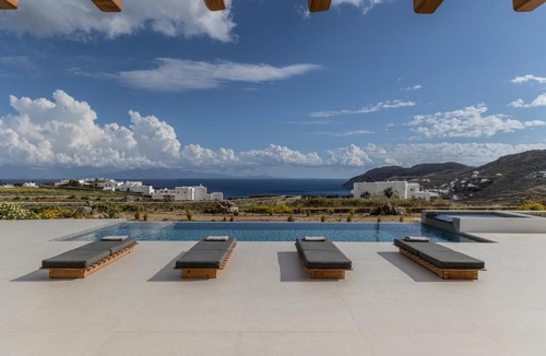 Kalafatis Villa | Villa Stephanie with heated pool, by Red Windmill Villas