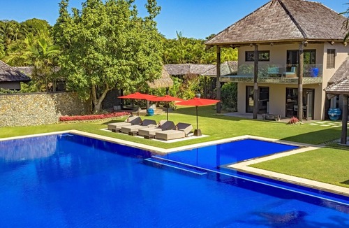 Pacific Harbour Villa | Villa Takali - Pacific Harbour Fiji - Private Beachfront Villa -