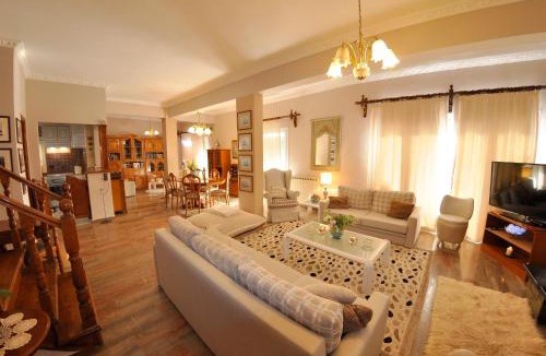 Lakones Villa | Villa Tango