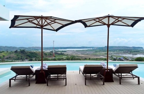 Kuta Villa | Villa Teraumn