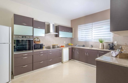 Filerimos Villa | Villa Telchini - Four Bedroom Villa, Sleeps 8