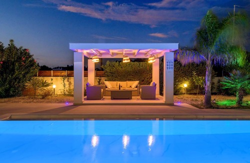 Filerimos Villa | Villa Telchini - Four Bedroom Villa, Sleeps 8