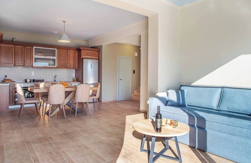 Evgiros Villa | Villa Thea Ponti - Three Bedroom Villa, Sleeps 6