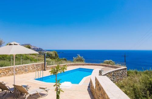 Plakias Villa | Villa Thromila - Panoramic Sea view in South Crete
