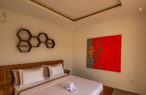 Drupadi Villa | Villa Tortuga · Rice field view in seminiak Beach 3 bedrooms villa