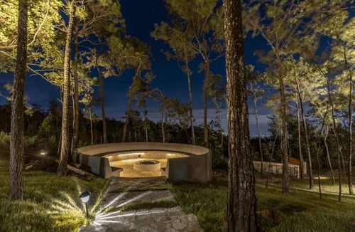 La Vega Province Villa | Villa TreeHousenn