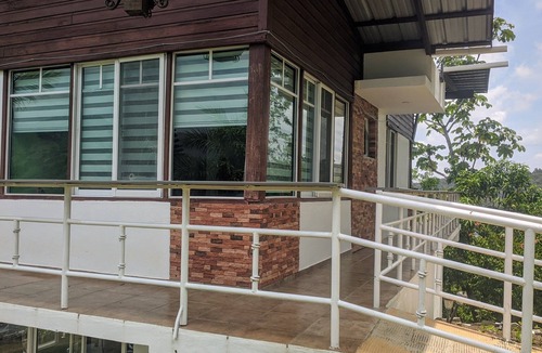 Janico Villa | Villa Turistica de Alquiler o Renta Frente a La Presa Tavera-bao en Santiago