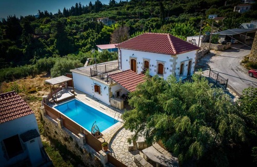 Tzitzifes Villa | Villa Tzitzifes
