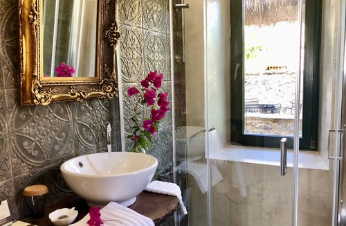 Megali Mantineia Hotel | Villa Vager Mani