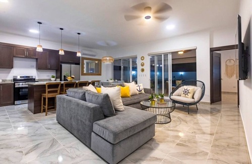 La Esplanada Villa | Villa Valentina Oceanfront Bliss
