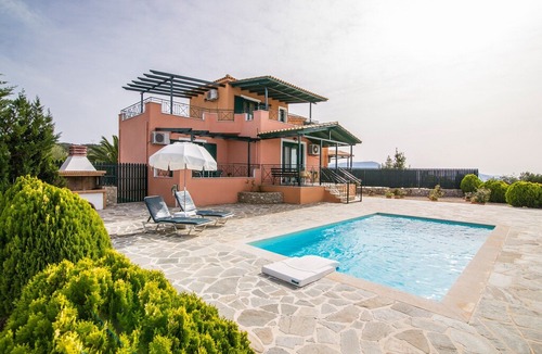 Mesovounia Villa | Villa Valio: Large Private Pool, Sea Views, A/C, WiFi