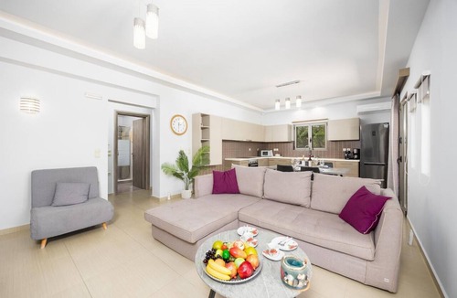 Planos Villa | Villa Vatia 1 - Two Bedroom Villa, Sleeps 6
