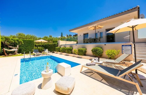 Planos Villa | Villa Vatia 1 - Two Bedroom Villa, Sleeps 6
