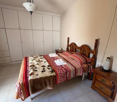 Raches Villa | Villa w Studio, Pool, Garden, Sleeps 12 to 15