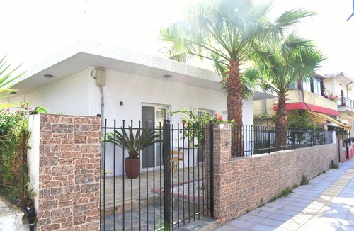 Nea Chora Villa | Villa with pool and privete garden at the beach