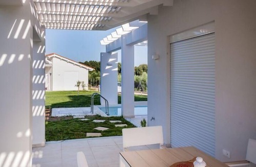 Ilida House | Villa with private pool 2-4 persons