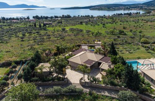 Galaxidi Villa | Villa with private pool and stunning sea view