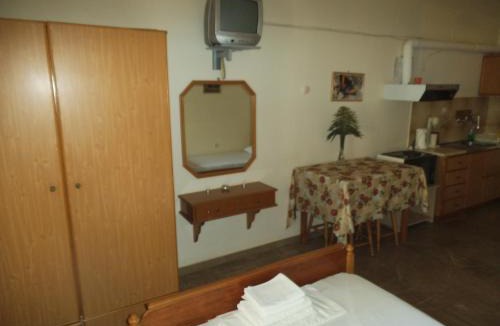 Kalamaki Apartment | Villa Xenos