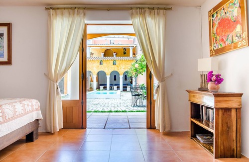 Nunue House | Villa Yrondi