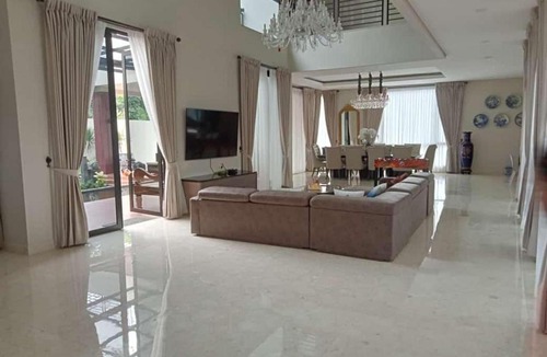Ciloto Villa | Villakura