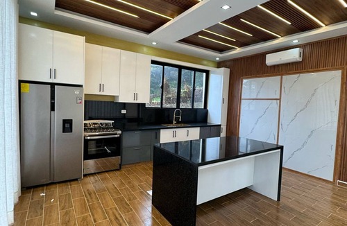 Imbert Villa | VILLAS LAS INDIGENASnSpacious 6-bedroom Villa with Private Pool and WiFi