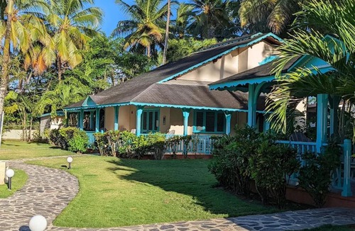 La Iglesia Apartment | Villas Palmar Residence Beachfront Villas & Studios