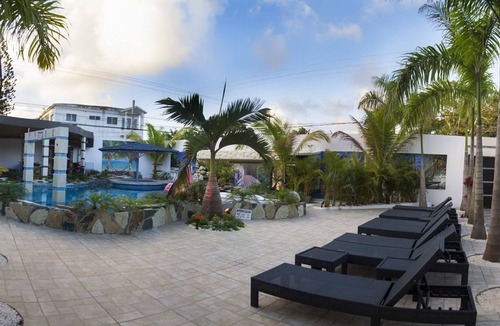 Villas Ana Maria Villa | VIP Vacation Rentals offer Villa Glamour with 14 BR at center of Sosua with pool