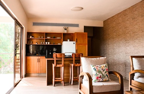 Urbanizacion Raul Ruiz Villa | Vista del Campo Country Club & Villas