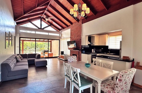 Urbanizacion Raul Ruiz Villa | Vista del Campo Country Club & Villas