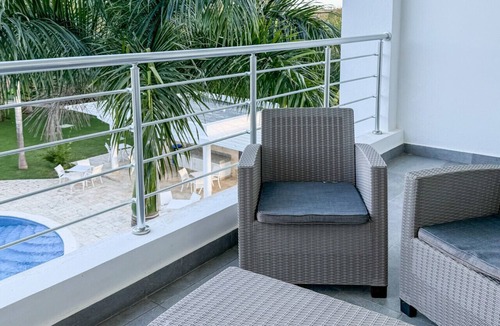 El Soco Apartment | Vista Gold II Bahia Principe Playa Nueva Romana