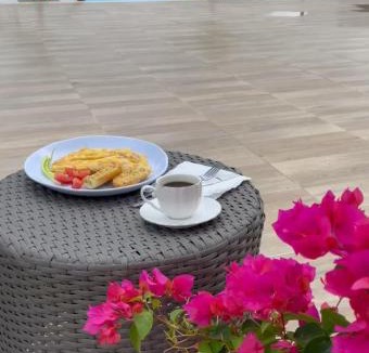Villa Isabela Apartment | Vistamar Aparta hotel