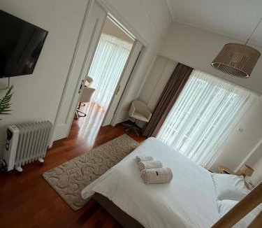 Thissio Apartment | Visum Acropol ,3BR - Private Terrace-Jacuzzi - Amazing View