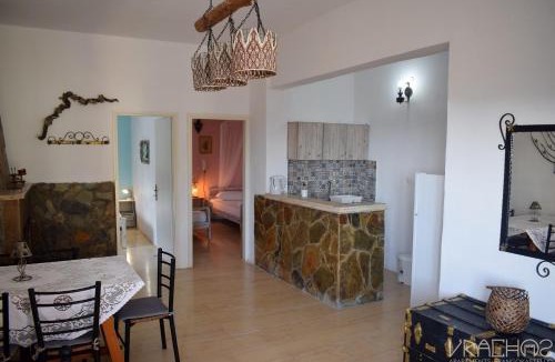 Frangokastellon Apartment | Vrachos Apartments