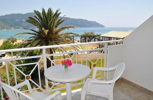 Afionas Hotel | Vrachos Pension