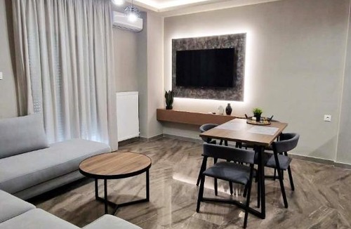 Larissa Apartment | Vv Cosy Host 3