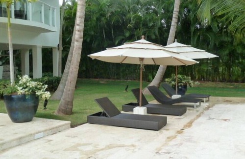 La Romana House | WALKING DISTANCE TO THE BEACH. Spacious 6-bedroom villa on the golf course