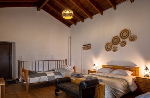 Archanes Villa | Walnut tree villa Archanes