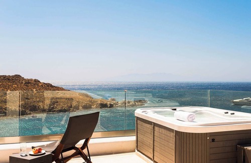 Agios Ioannis Villa | Waterfront View Villa with Private Pool